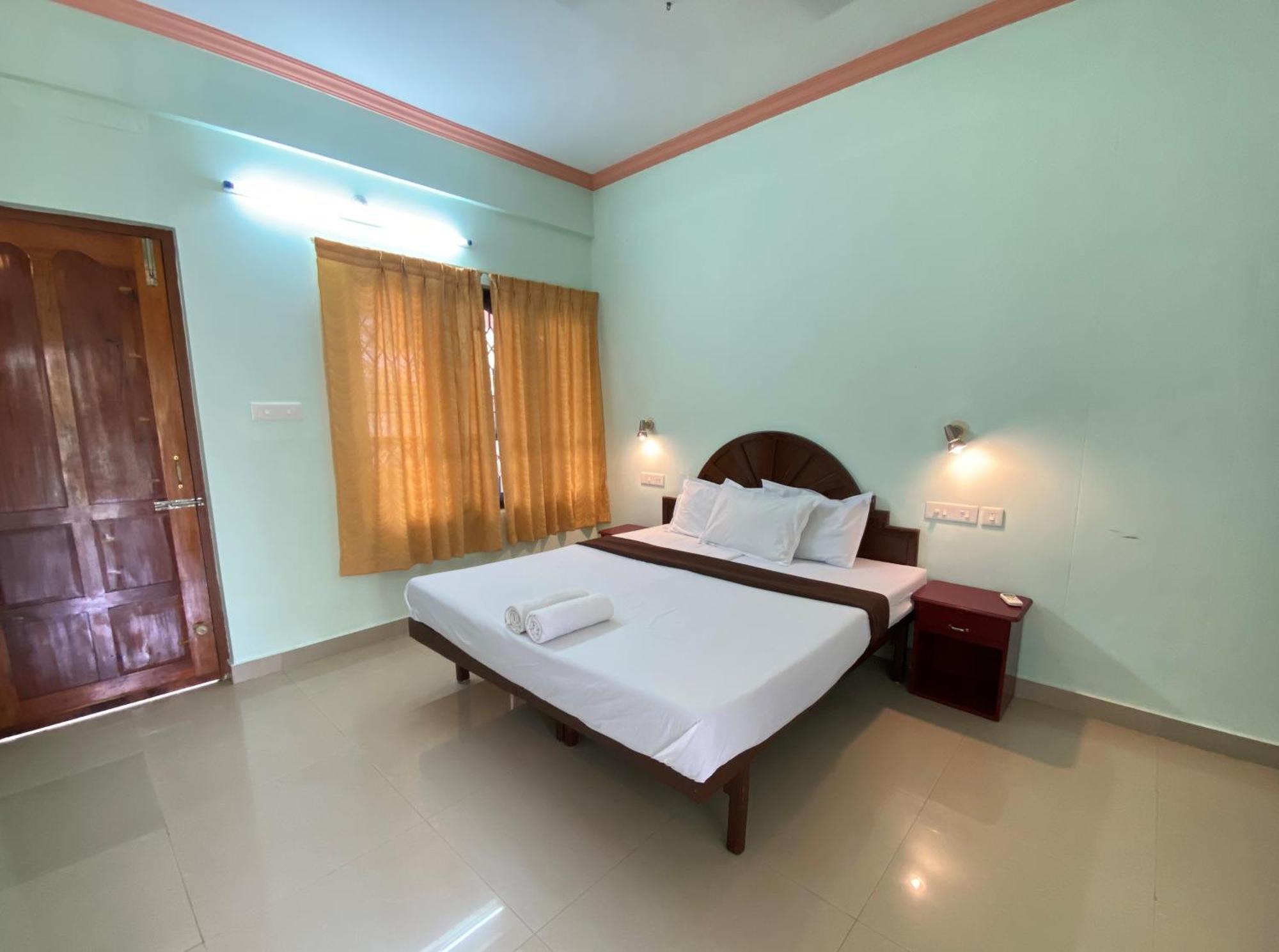 Packbag Comfort Bed & Breakfast Ковалам Экстерьер фото