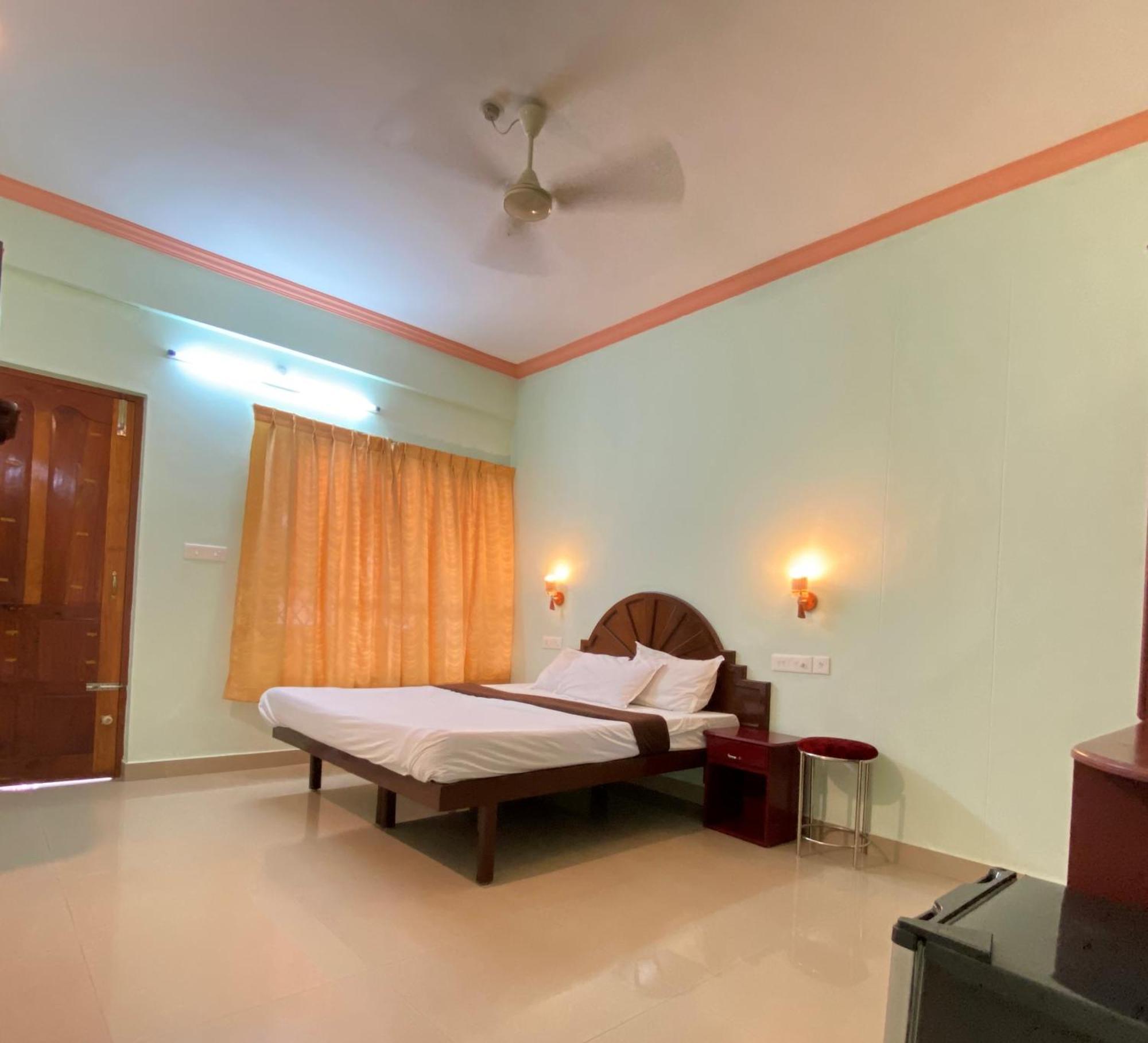 Packbag Comfort Bed & Breakfast Ковалам Экстерьер фото